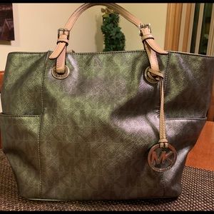 Michael Kors bag